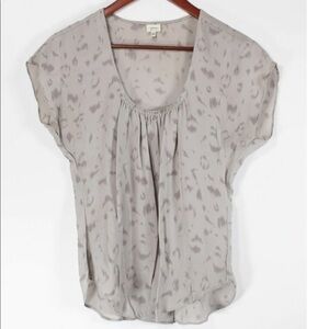 Aritzia Babaton 100% Silk Grey Leopard Blouse